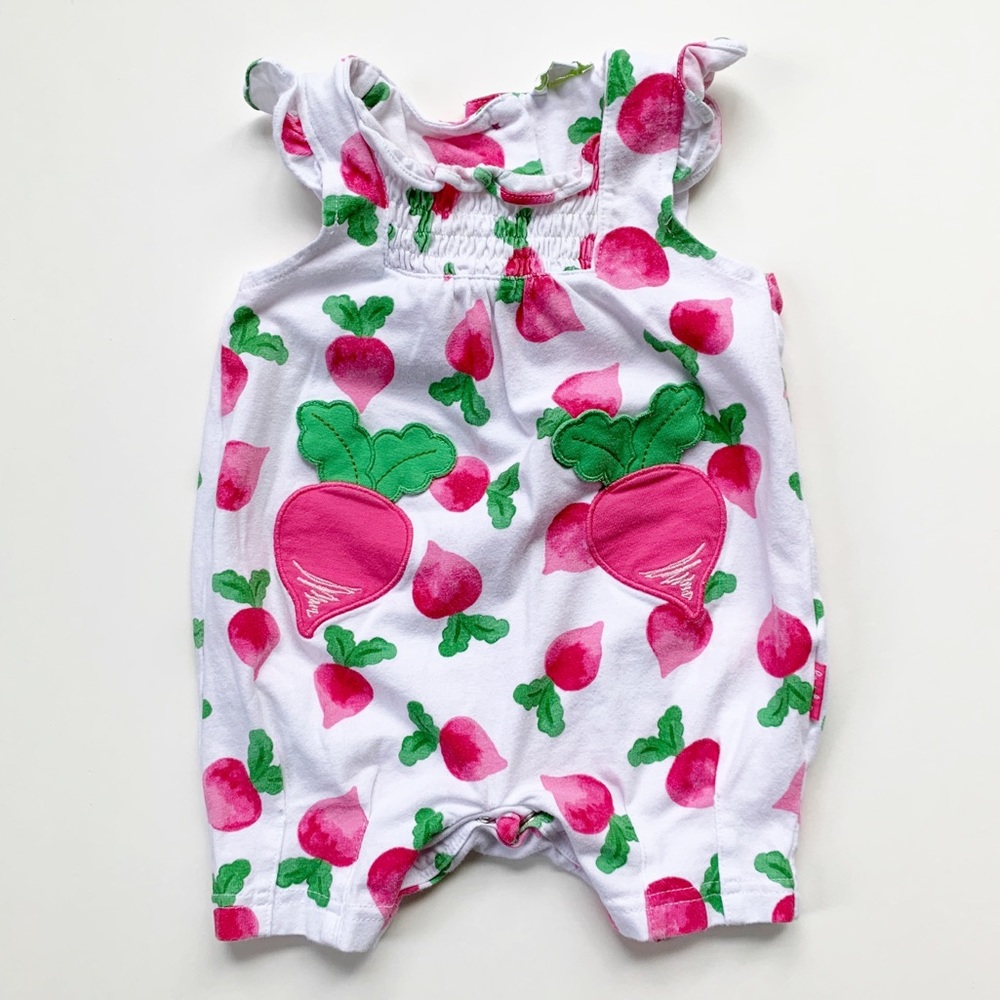 Le top Eat Your Veggies Radish Jumpsuit 3 Mos